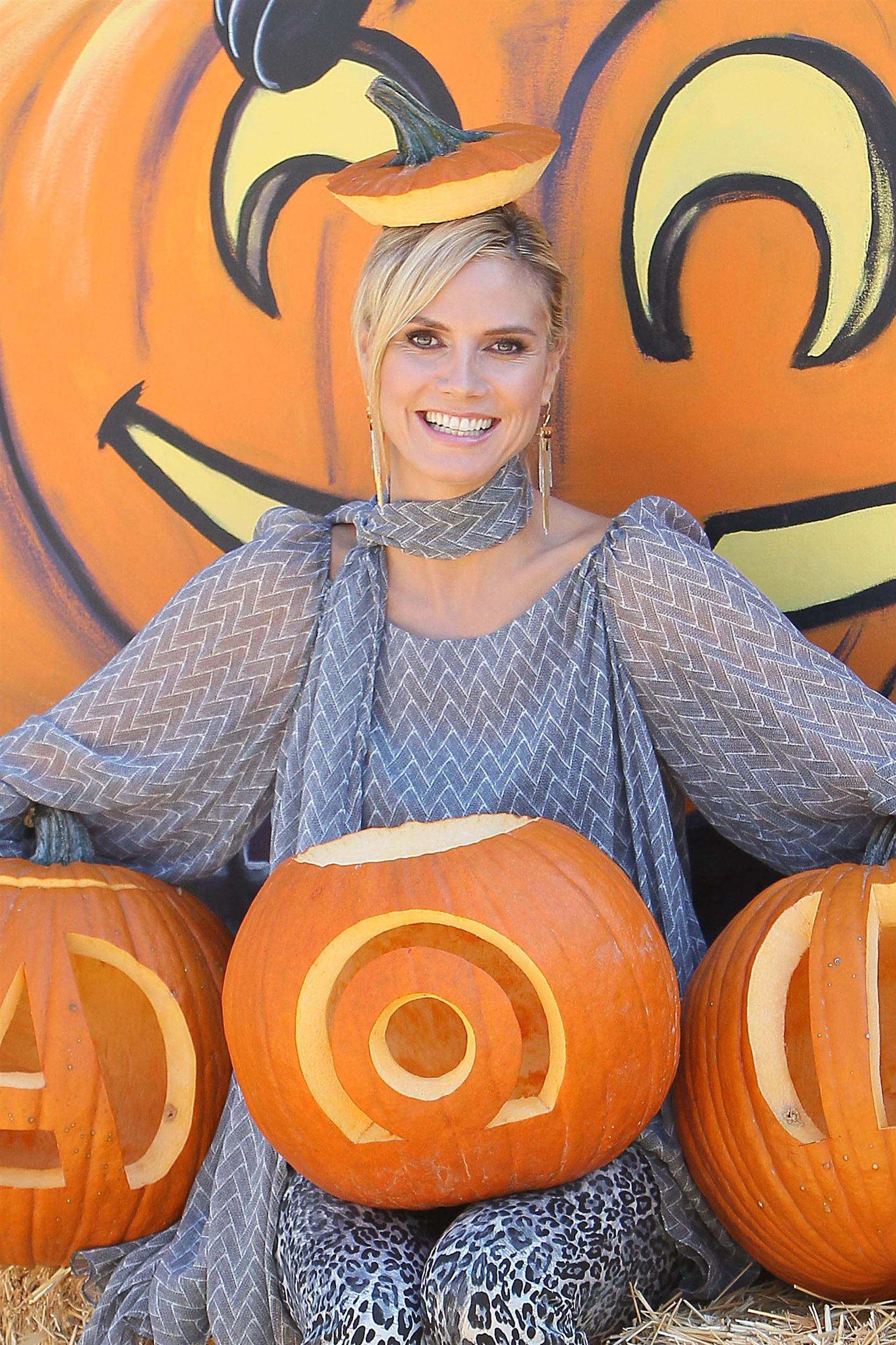 Heidi Klum at Mr Bones Pumpkin Patch in West Hollywood | Picture 100752